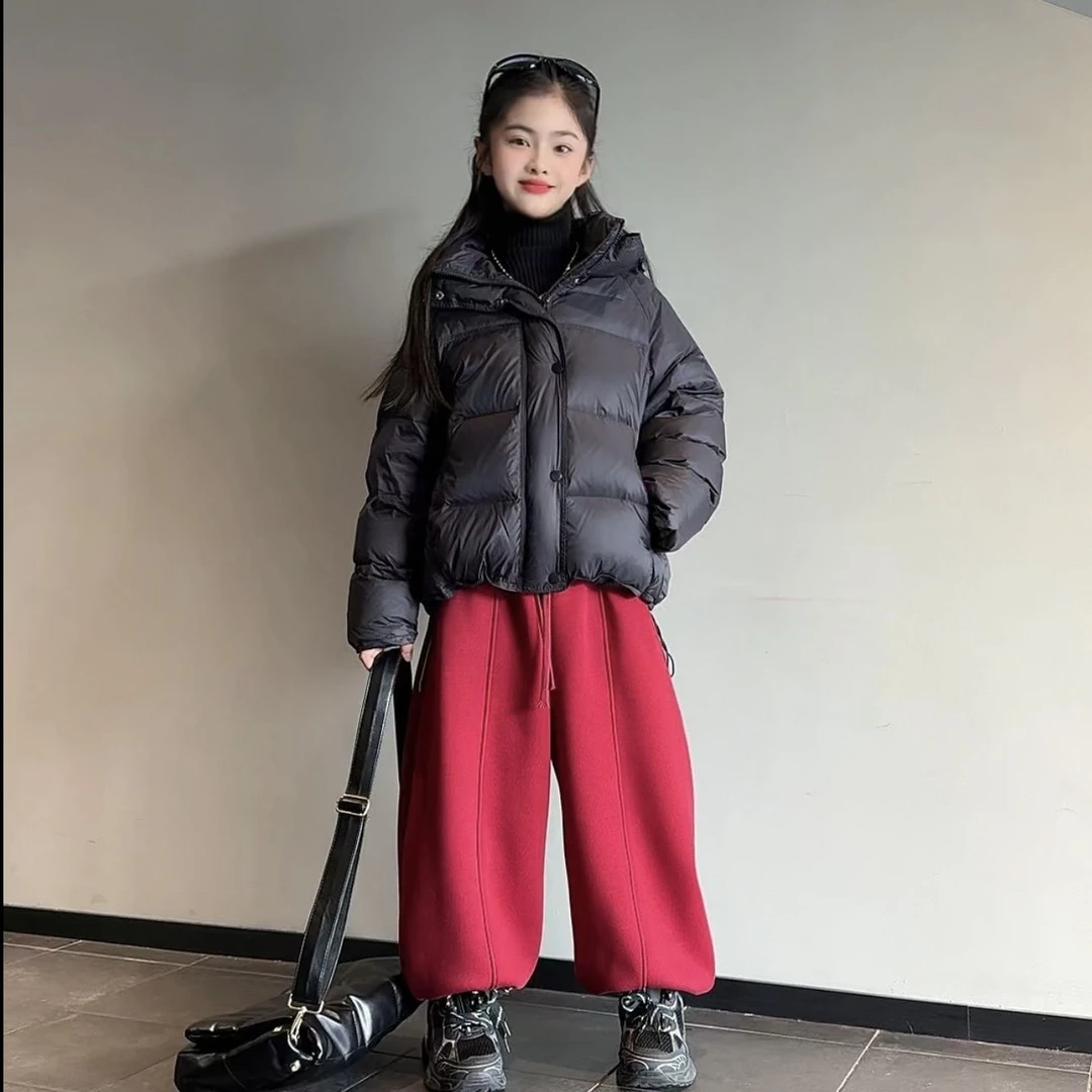 女童冬季新款时尚连帽羽绒服外套洋气宽松加绒束脚裤潮