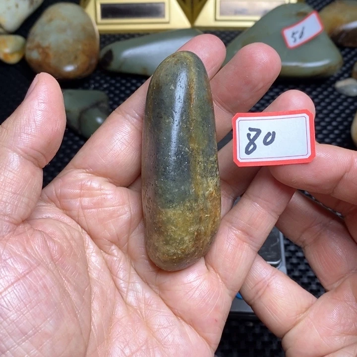 未镶嵌和田玉把件80