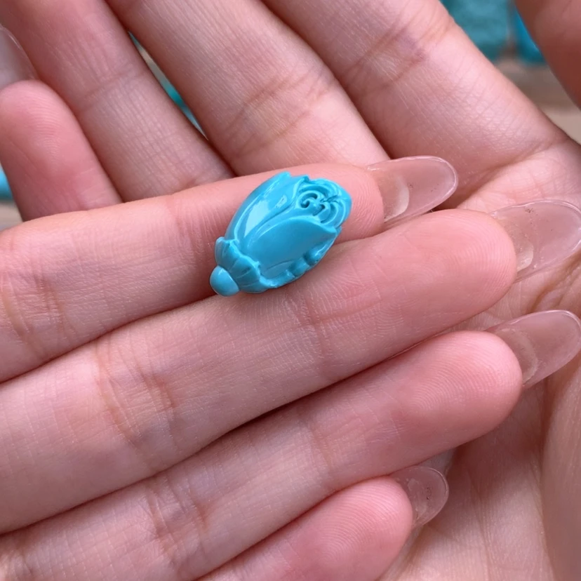 【闪购商品】绿松石雕刻未镶嵌暮*