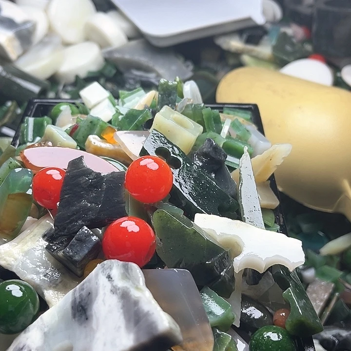 和田玉（糖玉）和田玉边角料9K金镶嵌博***馆