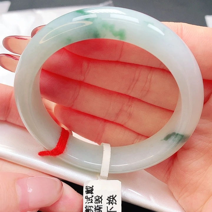 翡翠手镯未镶嵌52正圈