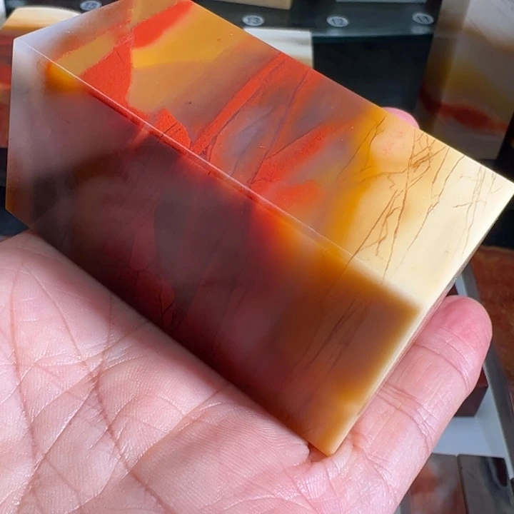 R***n老挝石我们的确是