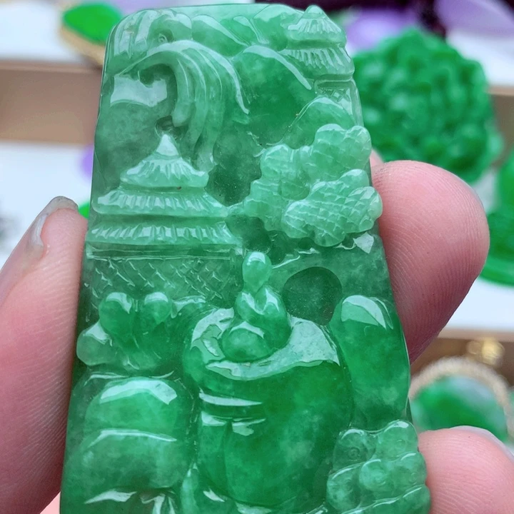 翡翠未镶嵌吊坠(不含链)