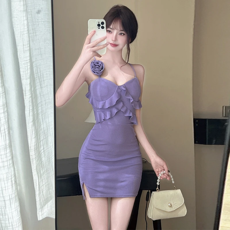 纯欲性感荷叶边花朵甜美气质吊带打底连衣裙收腰显瘦辣妹包臀短裙