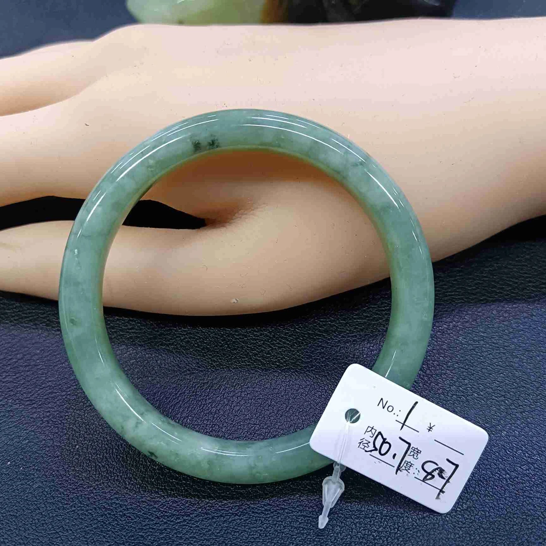 一物一图  天然岫玉手镯 老料蓝水手镯  越带越油润 亏本特价91