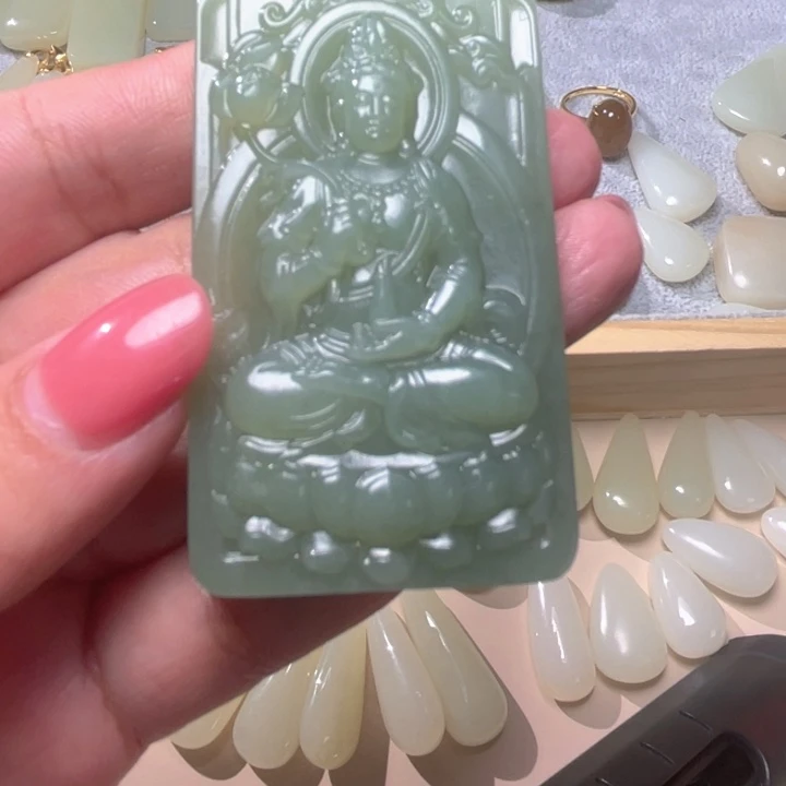 玛***慌未镶嵌和田玉（糖玉）珠宝半成品