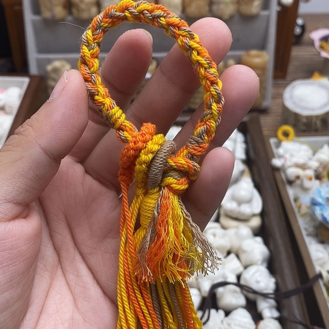 鹿骨把件c20挂绳黄