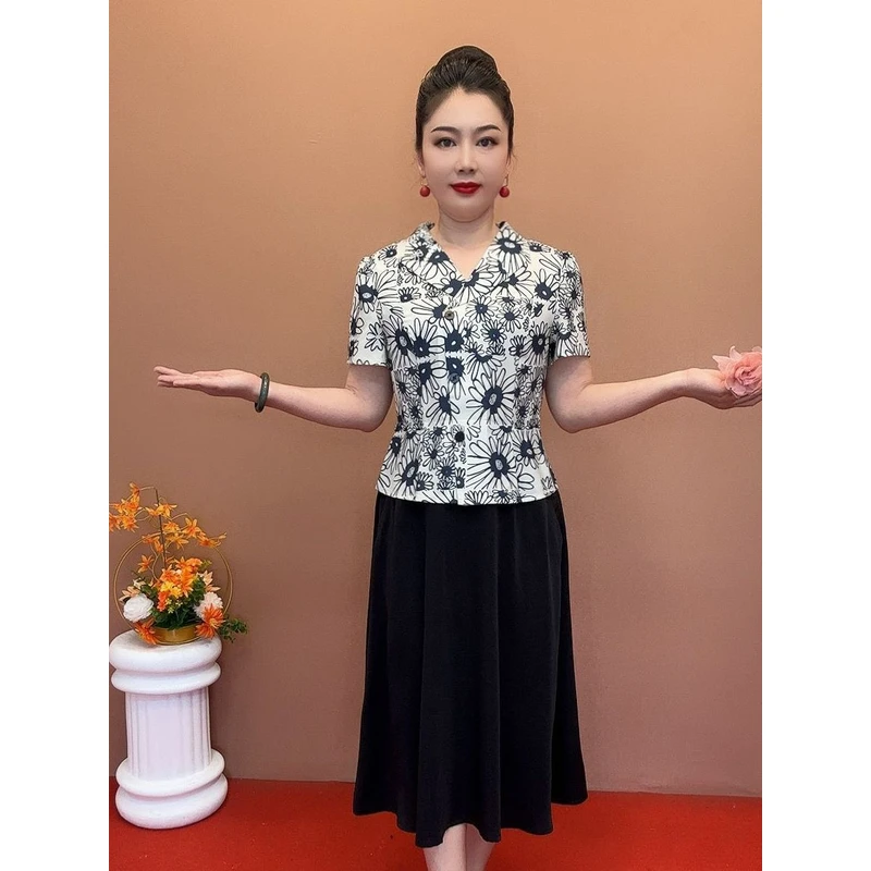 时尚洋气拼接假两件连衣裙2025夏季新款妈妈时尚气质洋气裙子