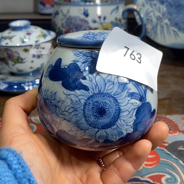 青花瓷景德镇手绘向日葵小罐