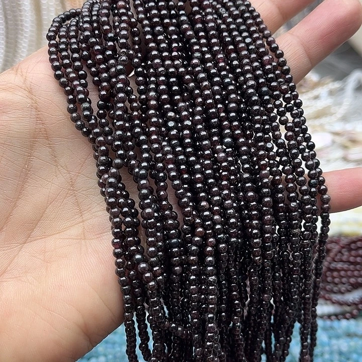 玛瑙/玉髓未镶嵌珠宝半成品一条3mm左右老矿石榴石