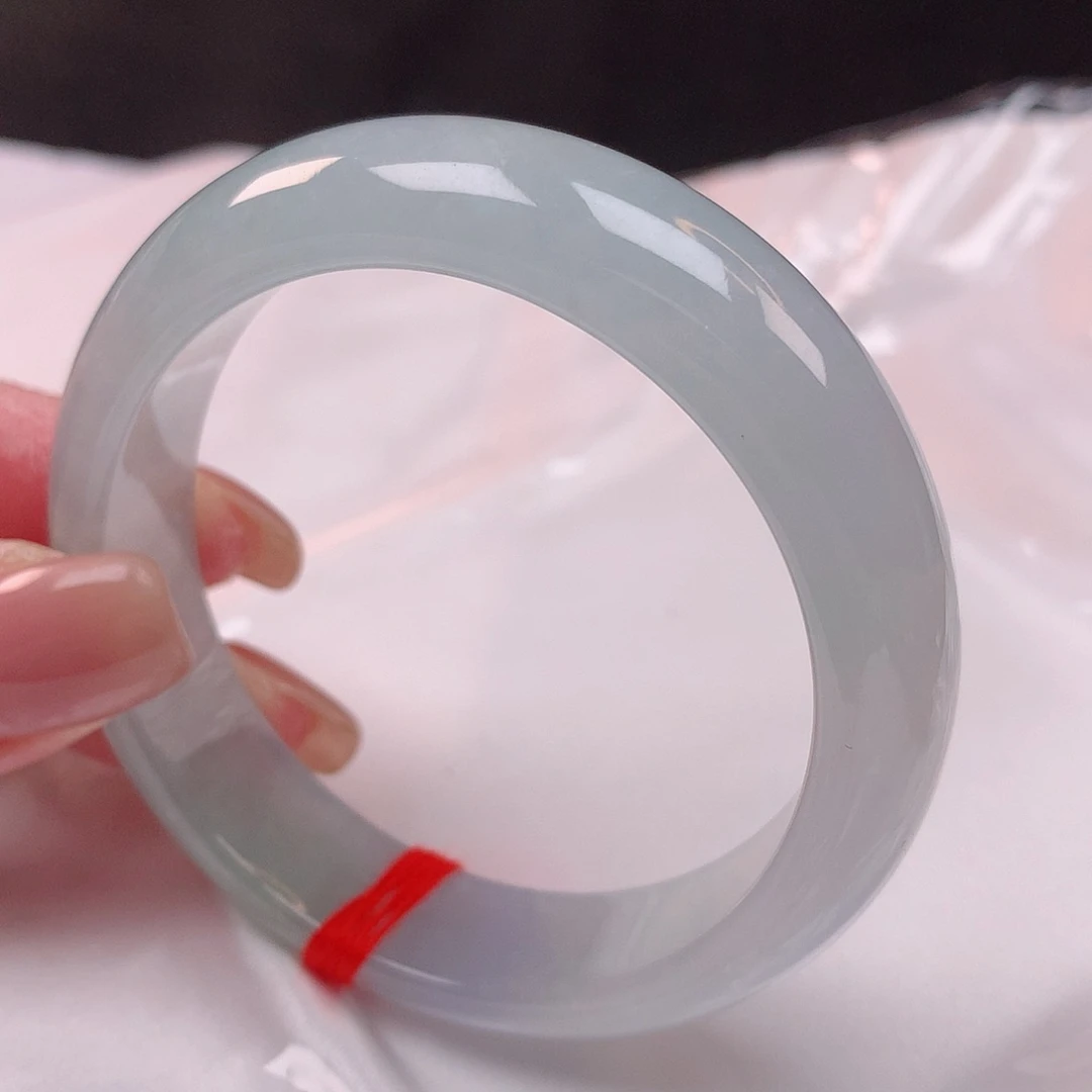 【闪购商品】未镶嵌手镯（贵妃镯）翡翠56