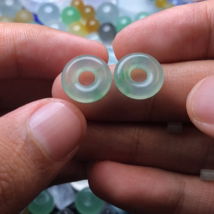 未镶嵌定制翡翠挂件