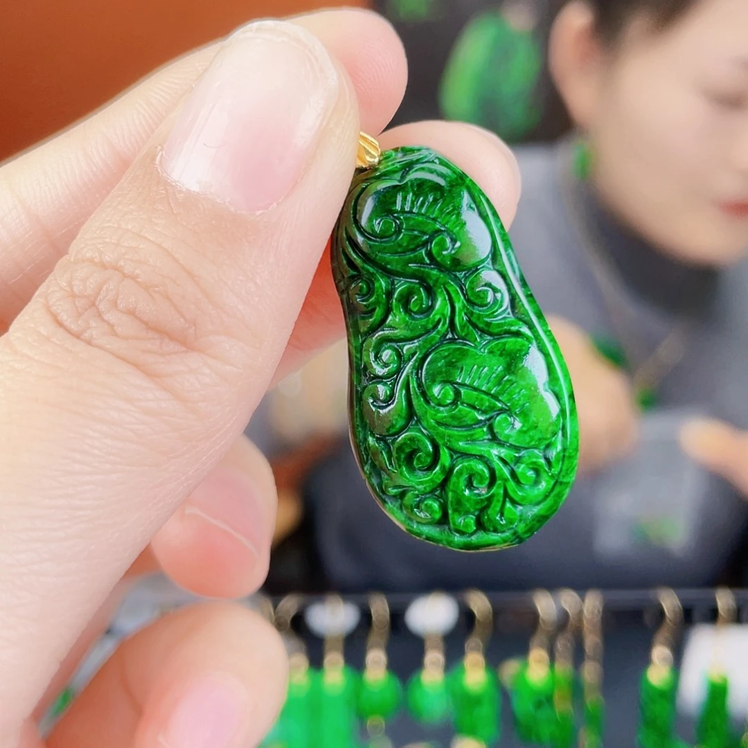 翡翠未镶嵌耳饰饰品