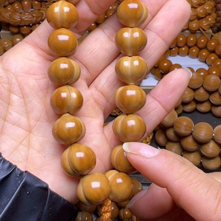吊坠橄榄核聚宝盆