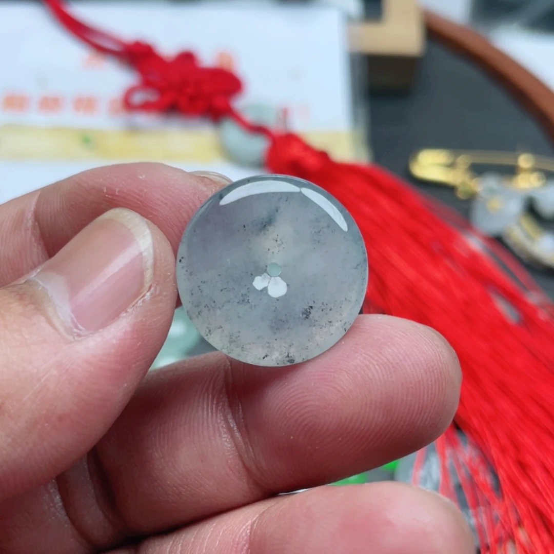 【闪购商品】翡翠颈饰未镶嵌翡翠