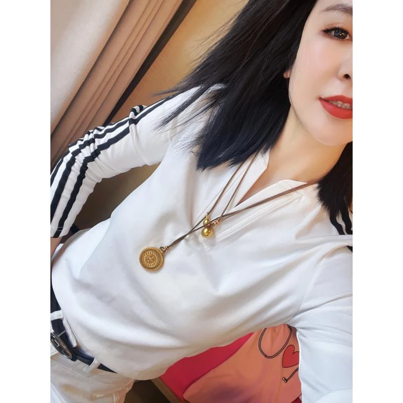 哝NONG-2025女生的早春打工人穿搭袖子织带V领长袖上衣0992392