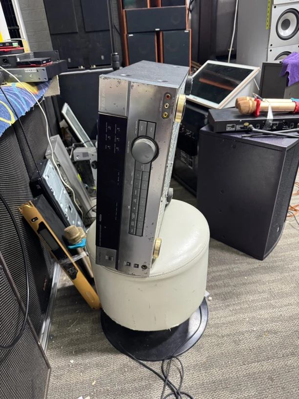 不包邮，完好，功放一台