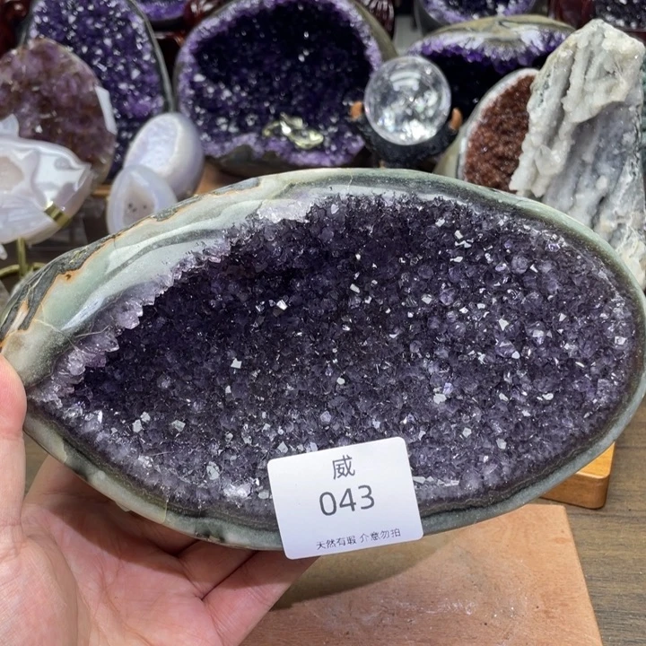 未镶嵌珠宝半成品水晶