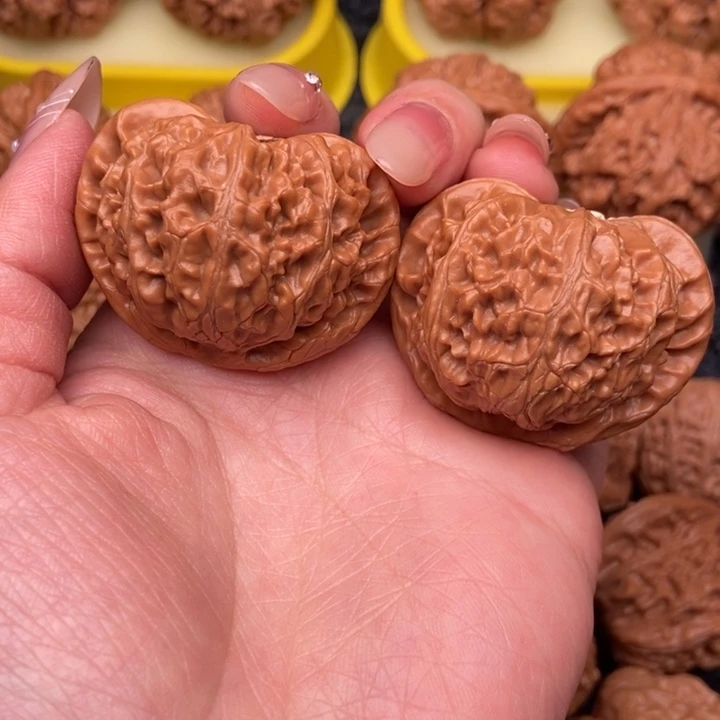 文玩核桃把件43全品毕业宫灯