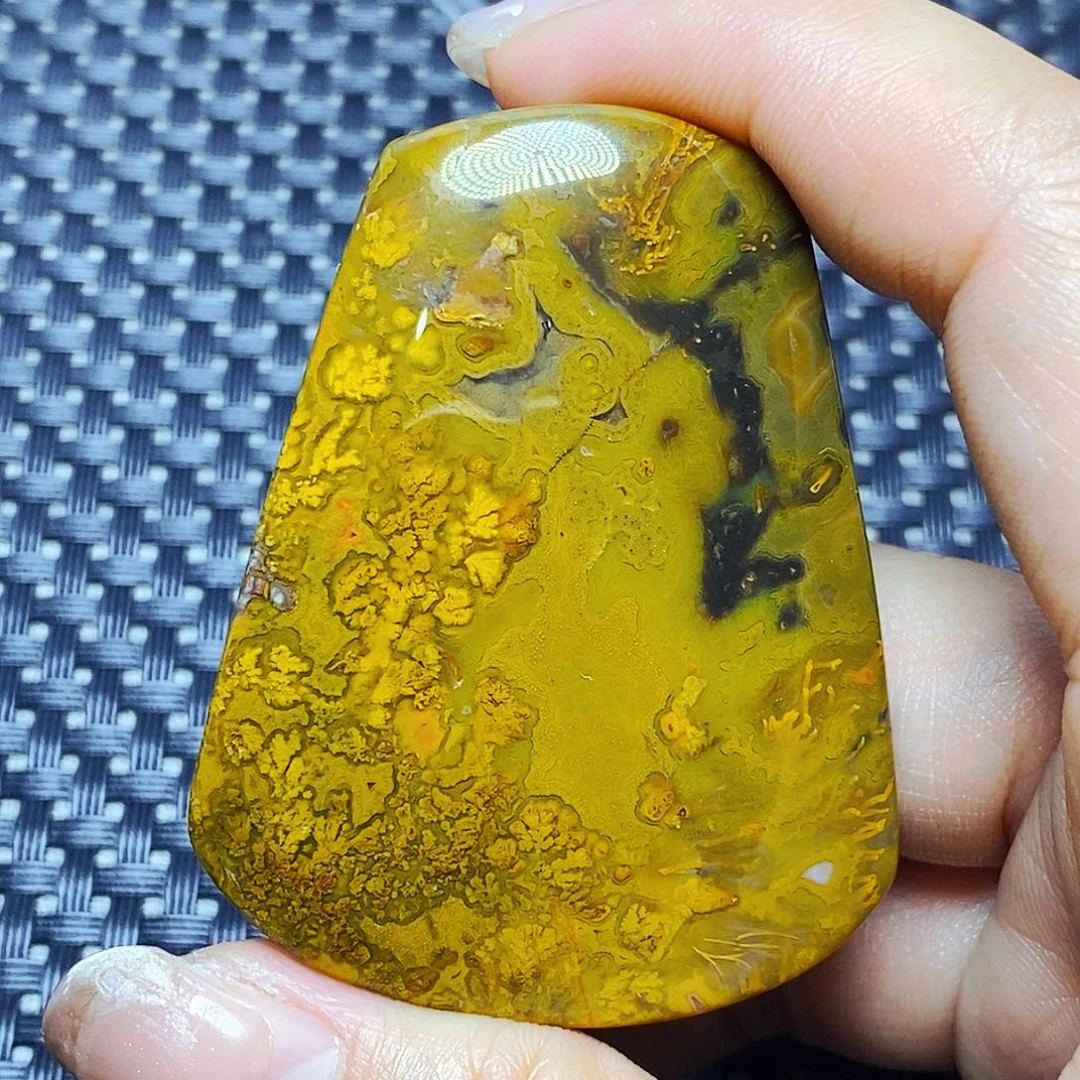 未镶嵌颈饰玛瑙/玉髓心**动