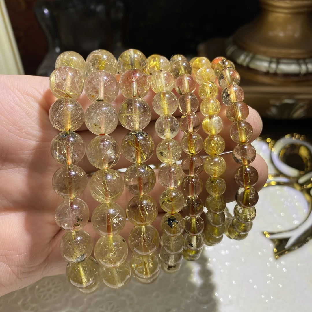 D218-高品质天然老矿料金发晶水晶手串单圈-多样性发其一