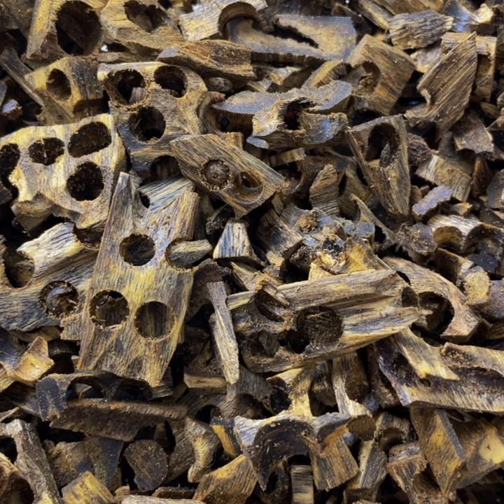 -***1沉香沉香碎屑紫棋碎料605g