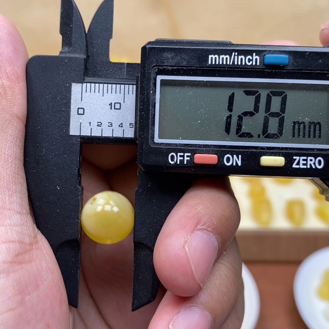 琥珀未镶嵌珠宝奇石微瑕