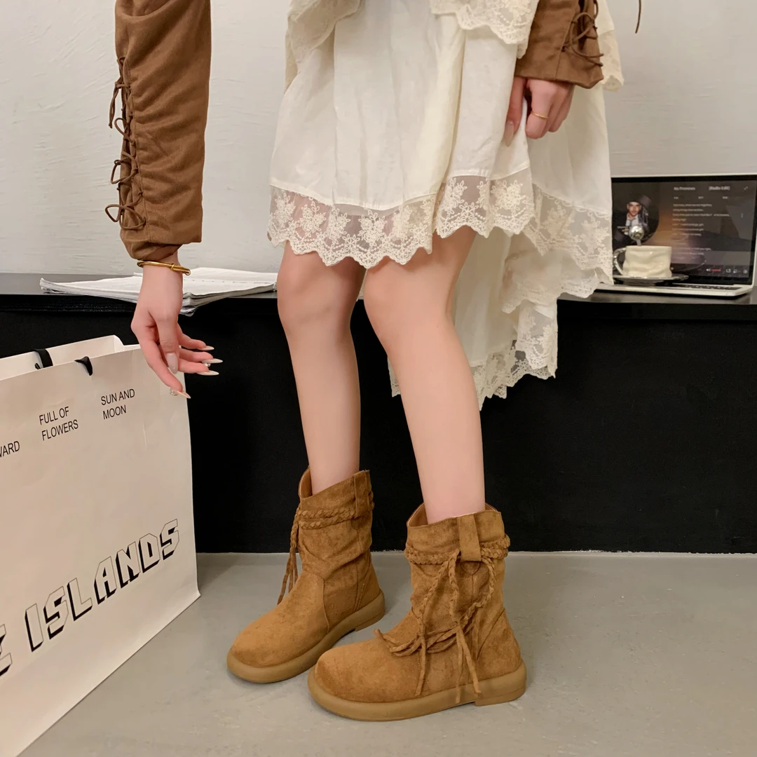 卓诗尼芙妮圆头短筒堆堆靴2025复古流苏西部马丁靴内增高勃肯短靴