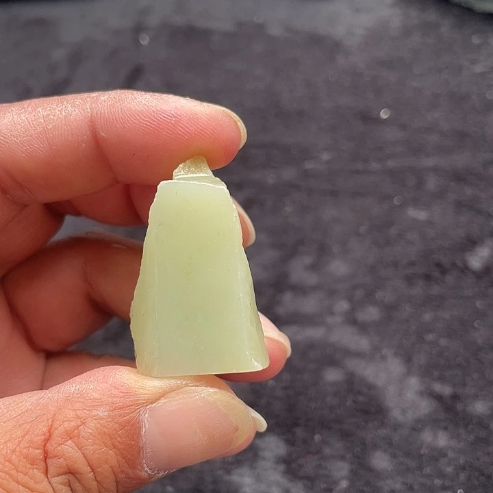 和田玉(糖玉)未镶嵌珠宝半成品