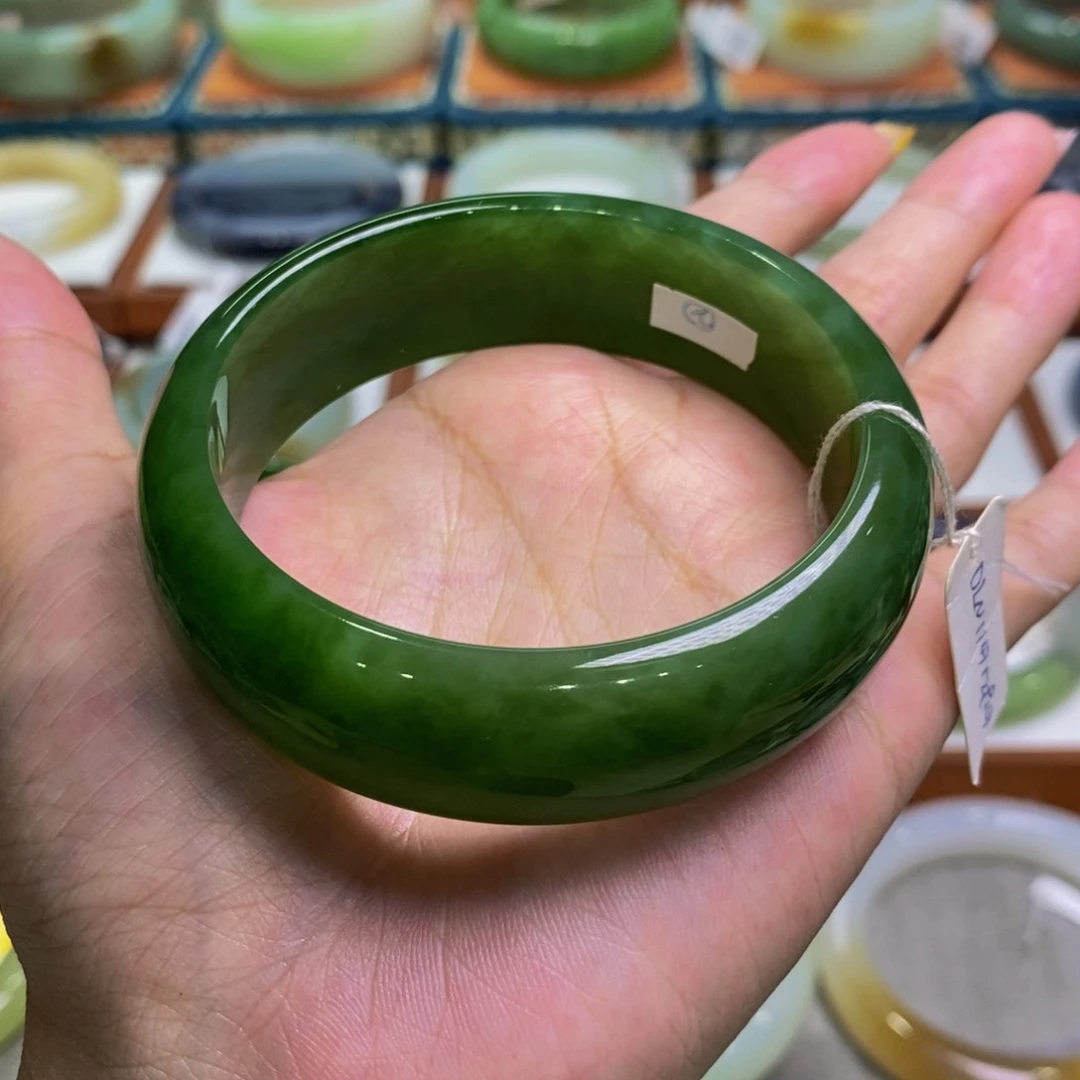 和田玉手镯未镶嵌俄碧阳绿58.5