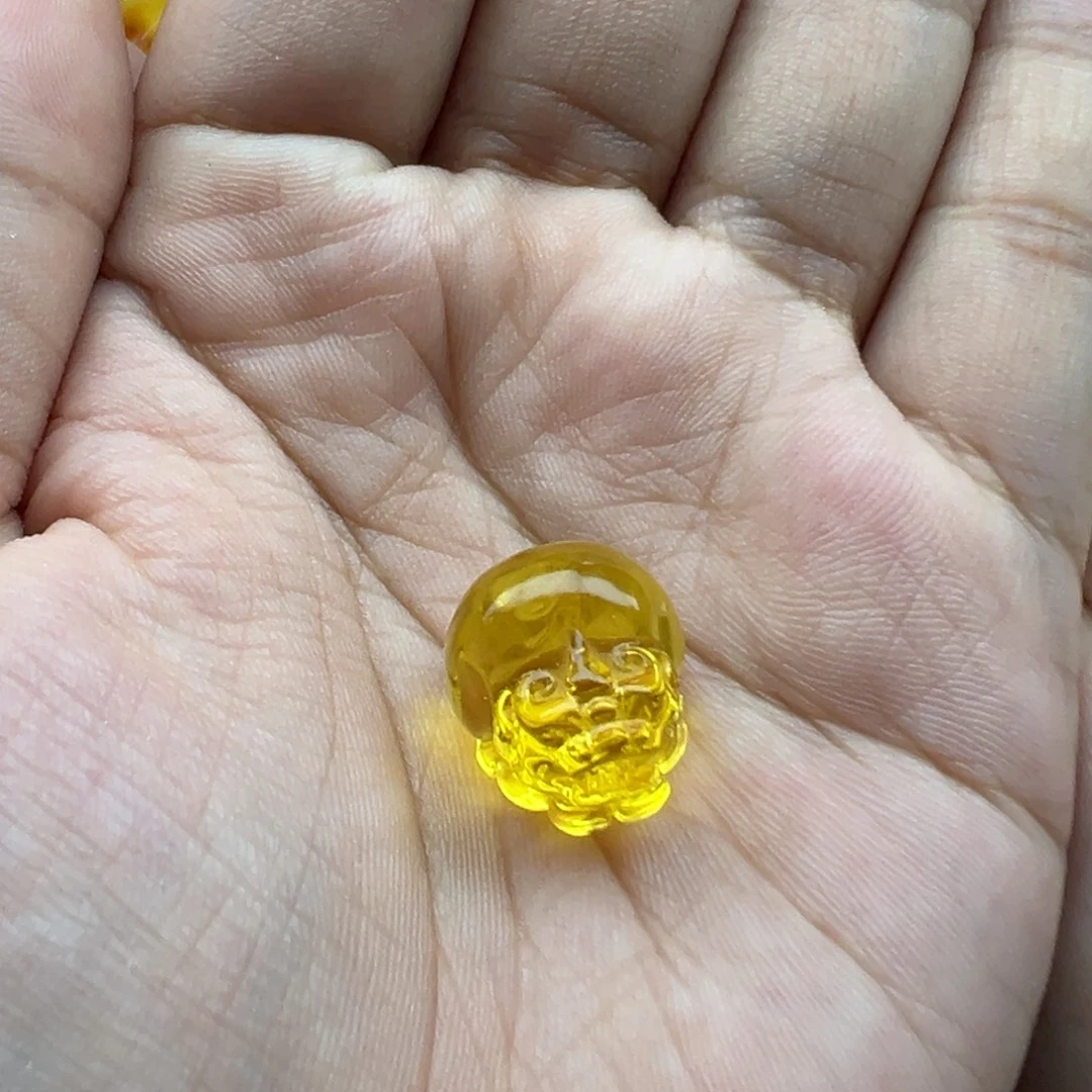 R****琥珀未镶嵌珠宝奇石貔貅打孔不退换