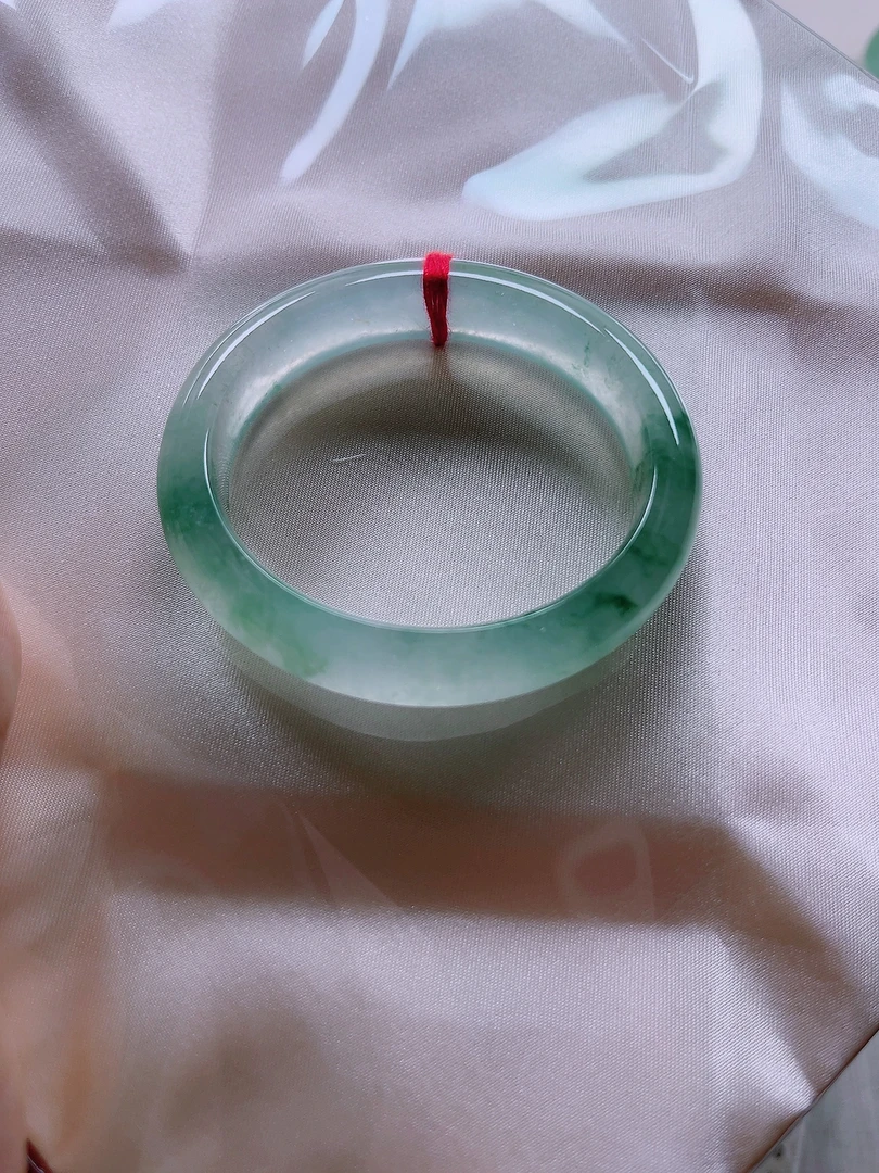 天然缅甸A货纯天然翡翠 正品女款时尚冰飘花54.5圈贵妃手镯