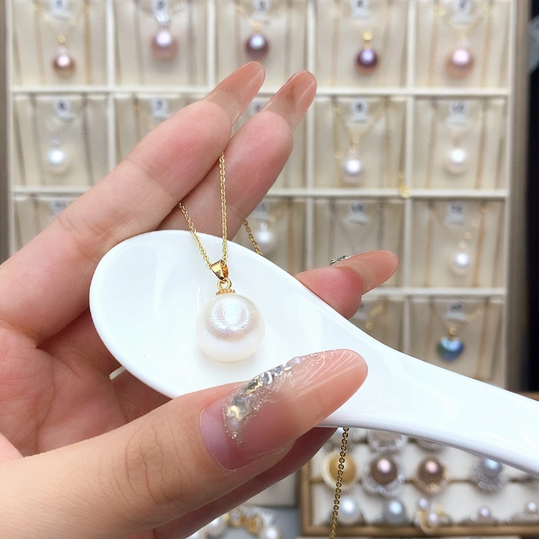 淡水珍珠合金颈饰