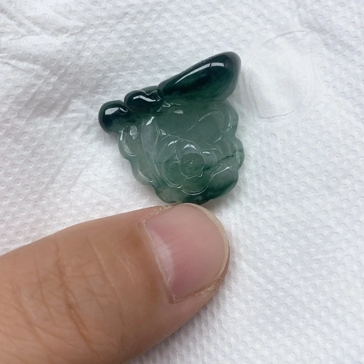 翡翠未镶嵌颈饰天然缅甸翡翠40号