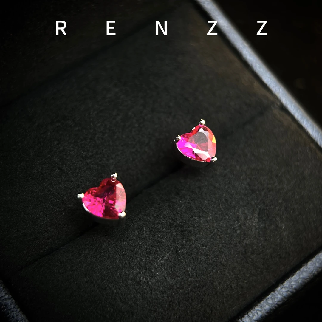 0603高定设计师红宝石爱心耳钉