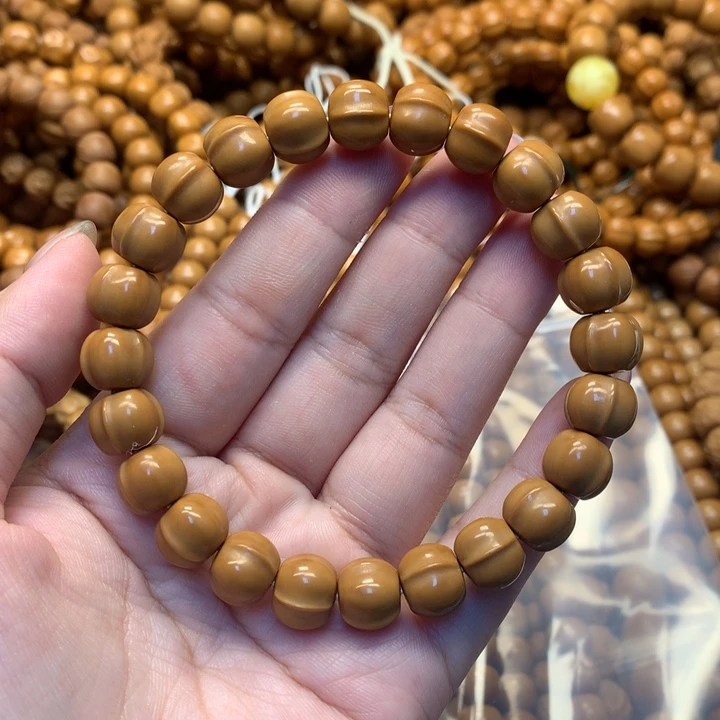 猴头核桃手串༺****全品小鲨鱼