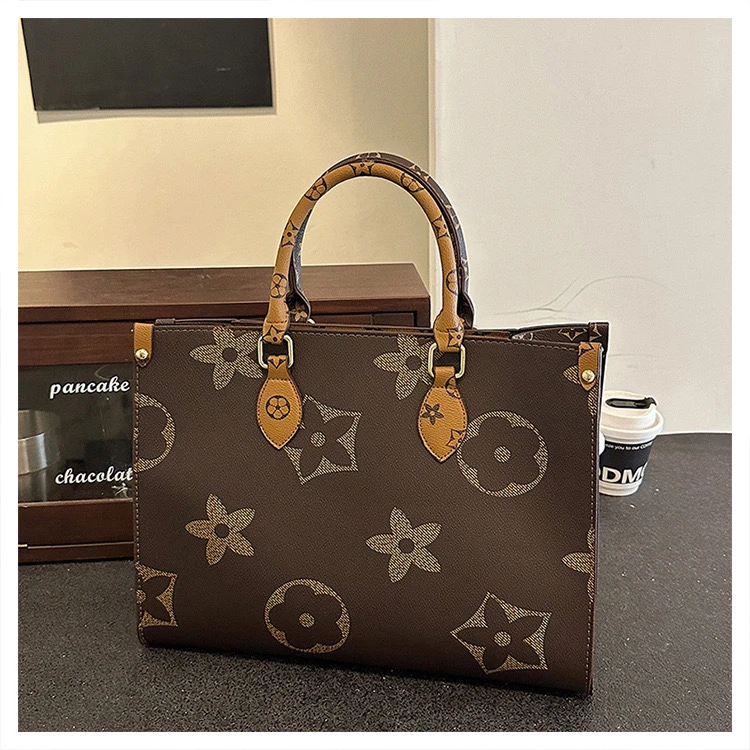 女士斜挎包洋气潮流时尚