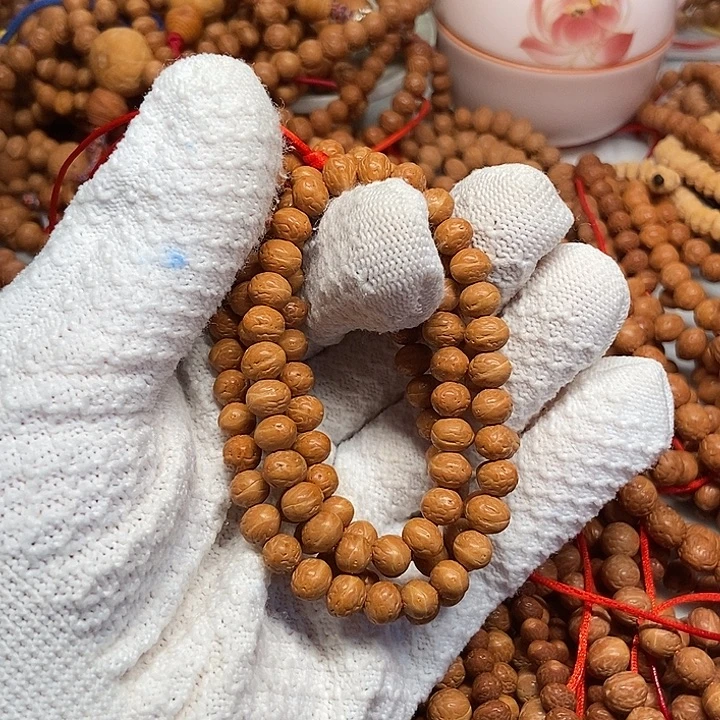 汤***活凤眼菩提吊坠酸枣核