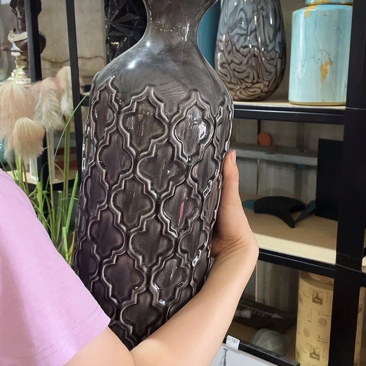 陶瓷花瓶，部分微瑕