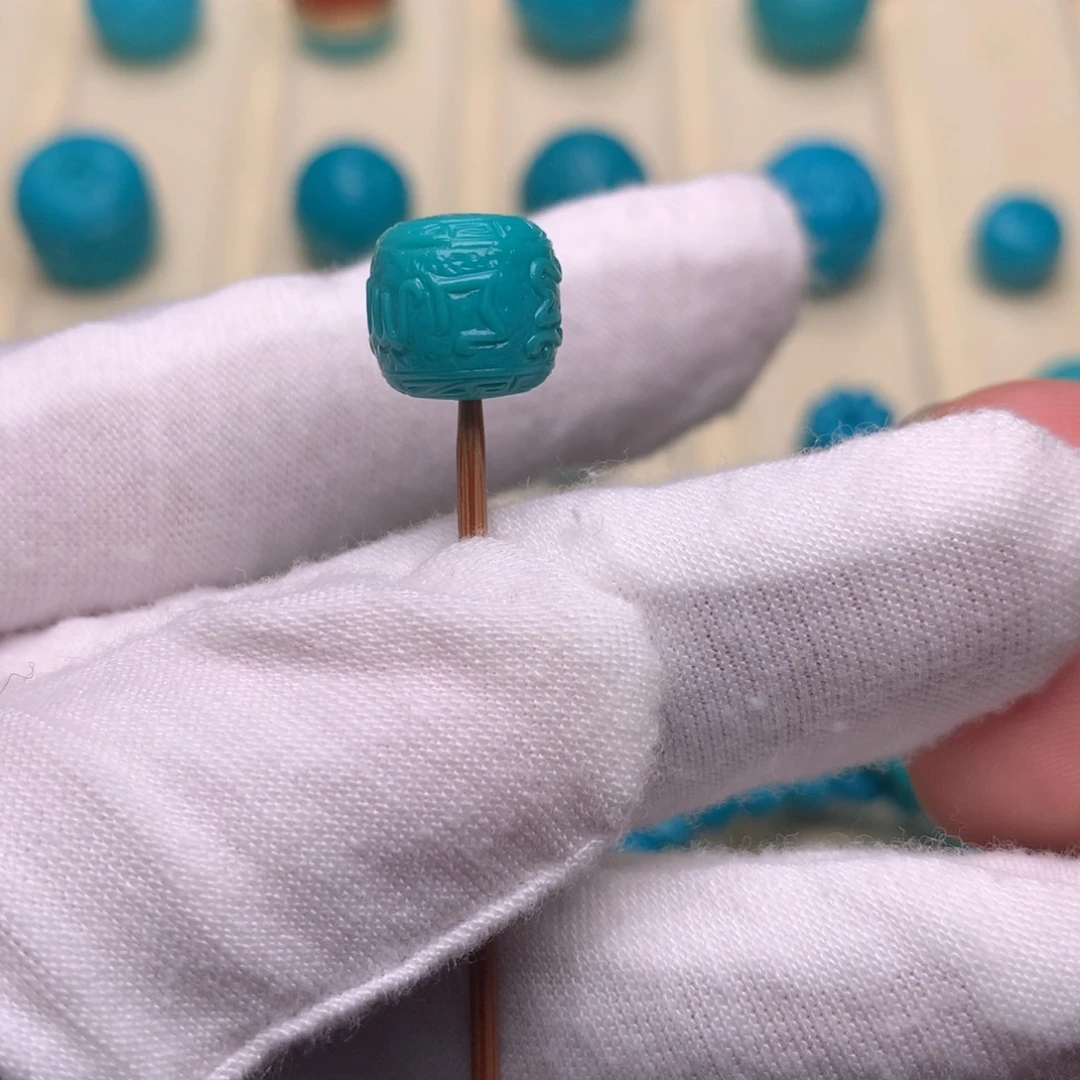 绿松石未镶嵌绿松石六字10.3