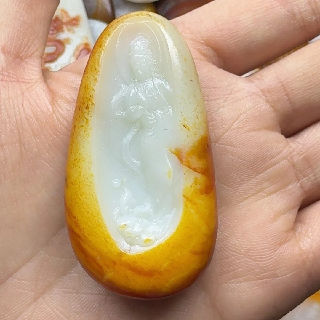 和田玉颈饰未镶嵌