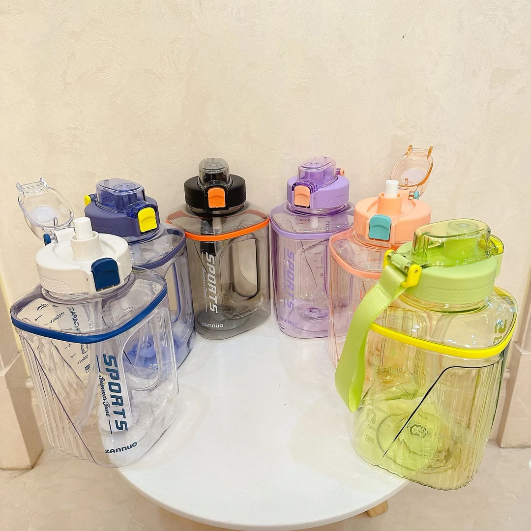 新款夏季大容量手提水壶户外运动吨吨杯防摔吸管杯