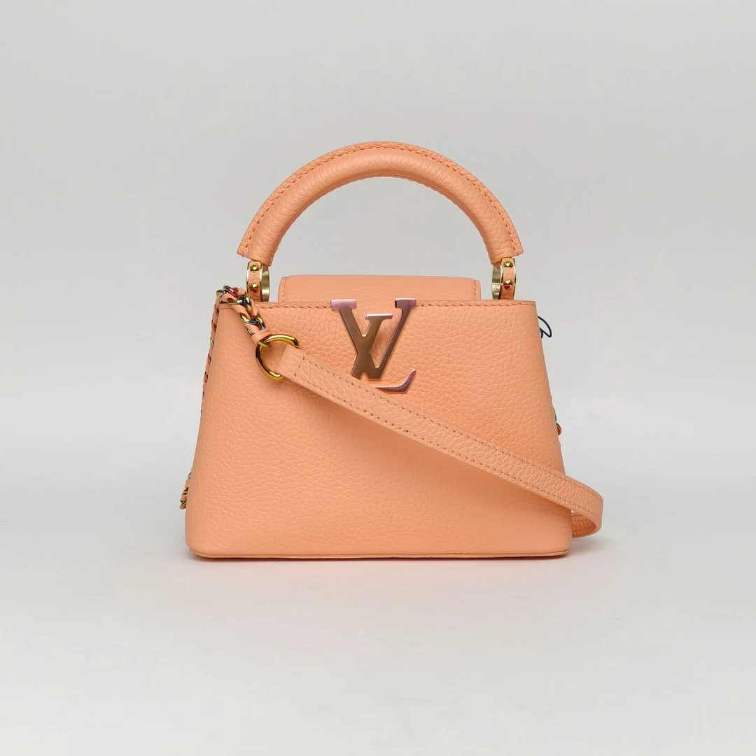 99新 LouisVuitton/路易威登 【黑黑】Capucines Mini 21 橘色