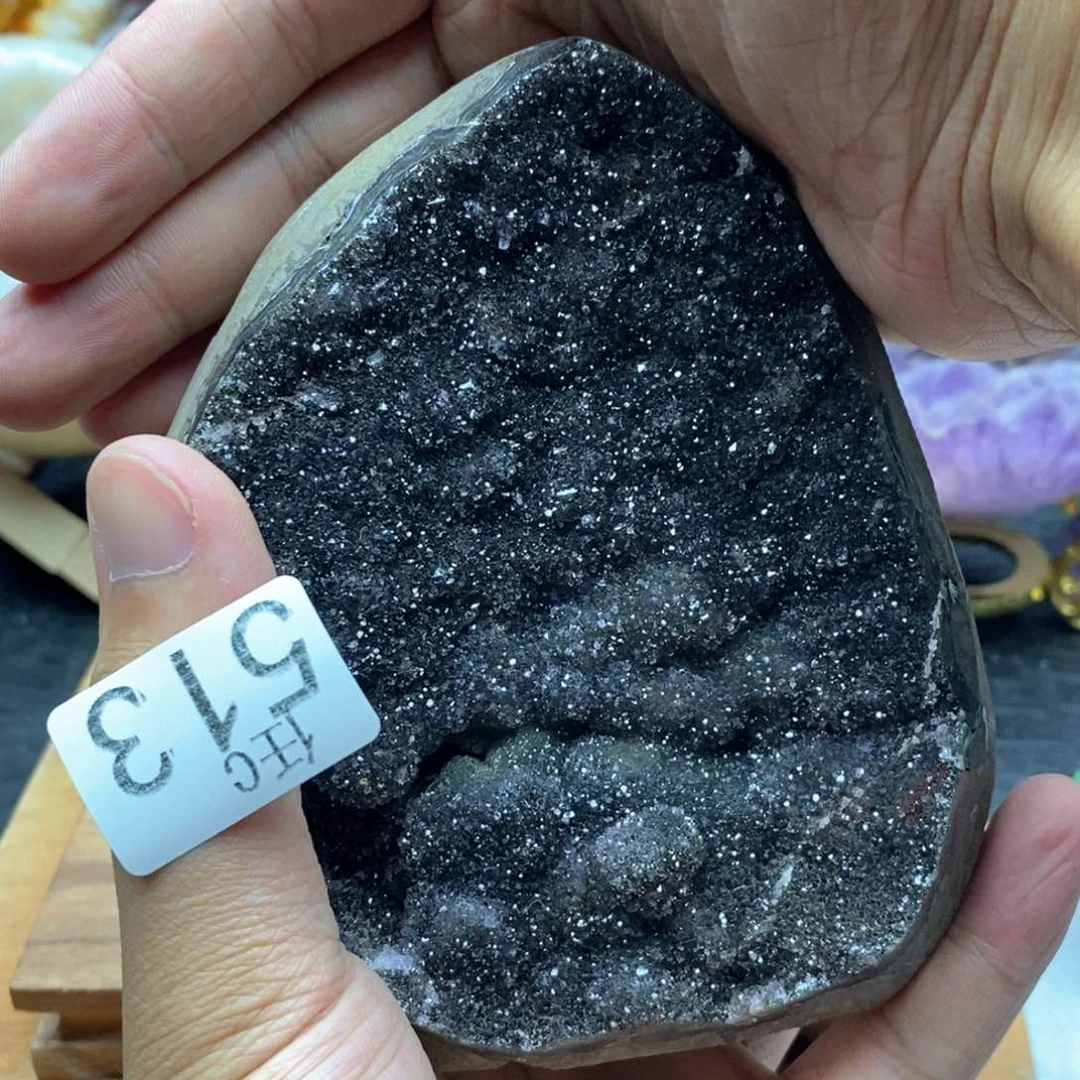 未镶嵌水晶大型摆件（非配饰）
