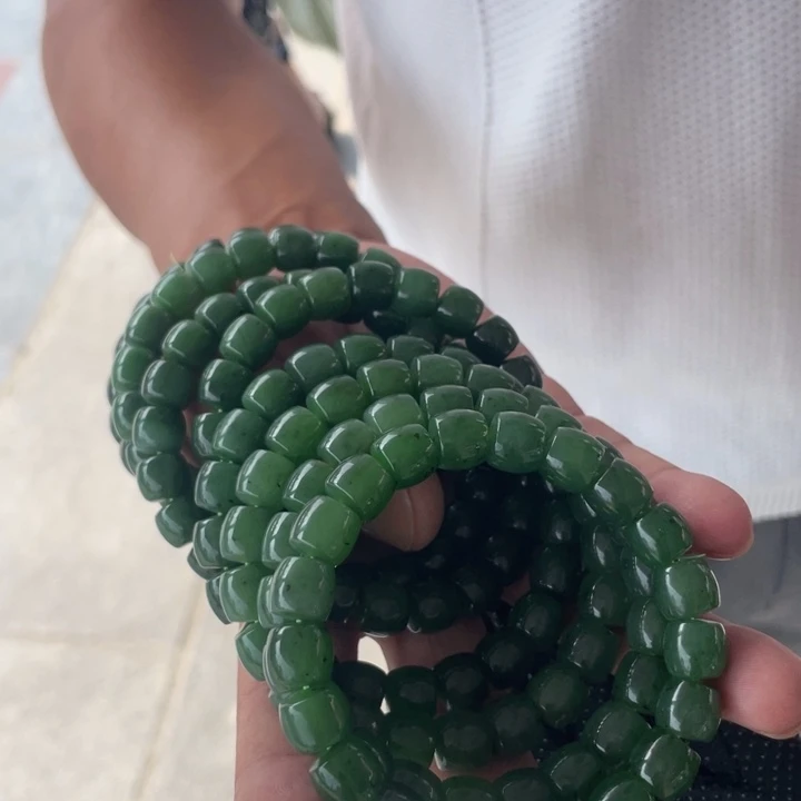 和田玉未镶嵌颈饰多样性发货，发其一