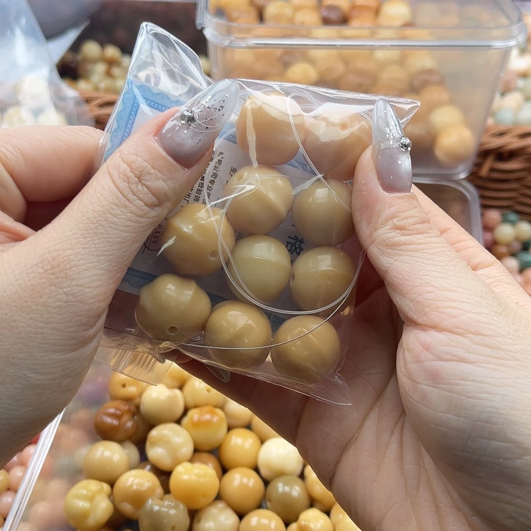 白玉菩提吊坠果**姐q18mm/10颗