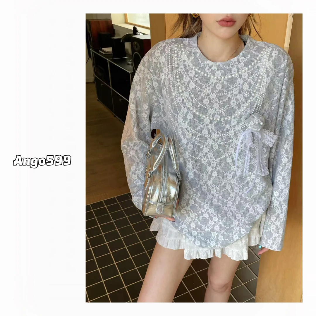 浮雕甜心* 小众设计感立体蝴蝶结蕾丝拼接圆领宽松型长袖通用T恤