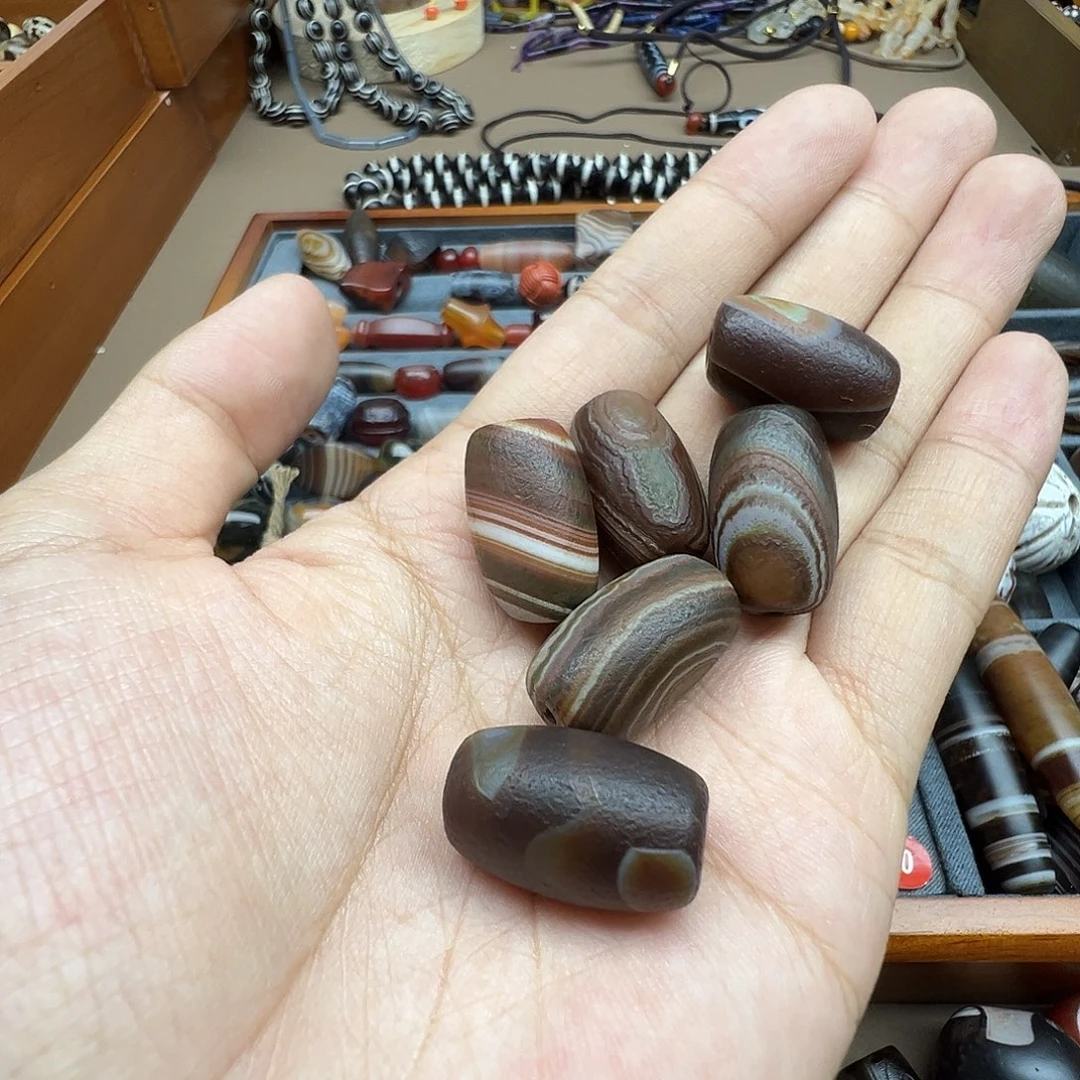 老***袁玛瑙/玉髓合金珠宝半成品6颗