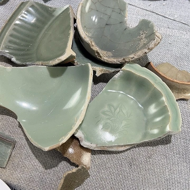 杯爱**拙龙泉窑瓷片