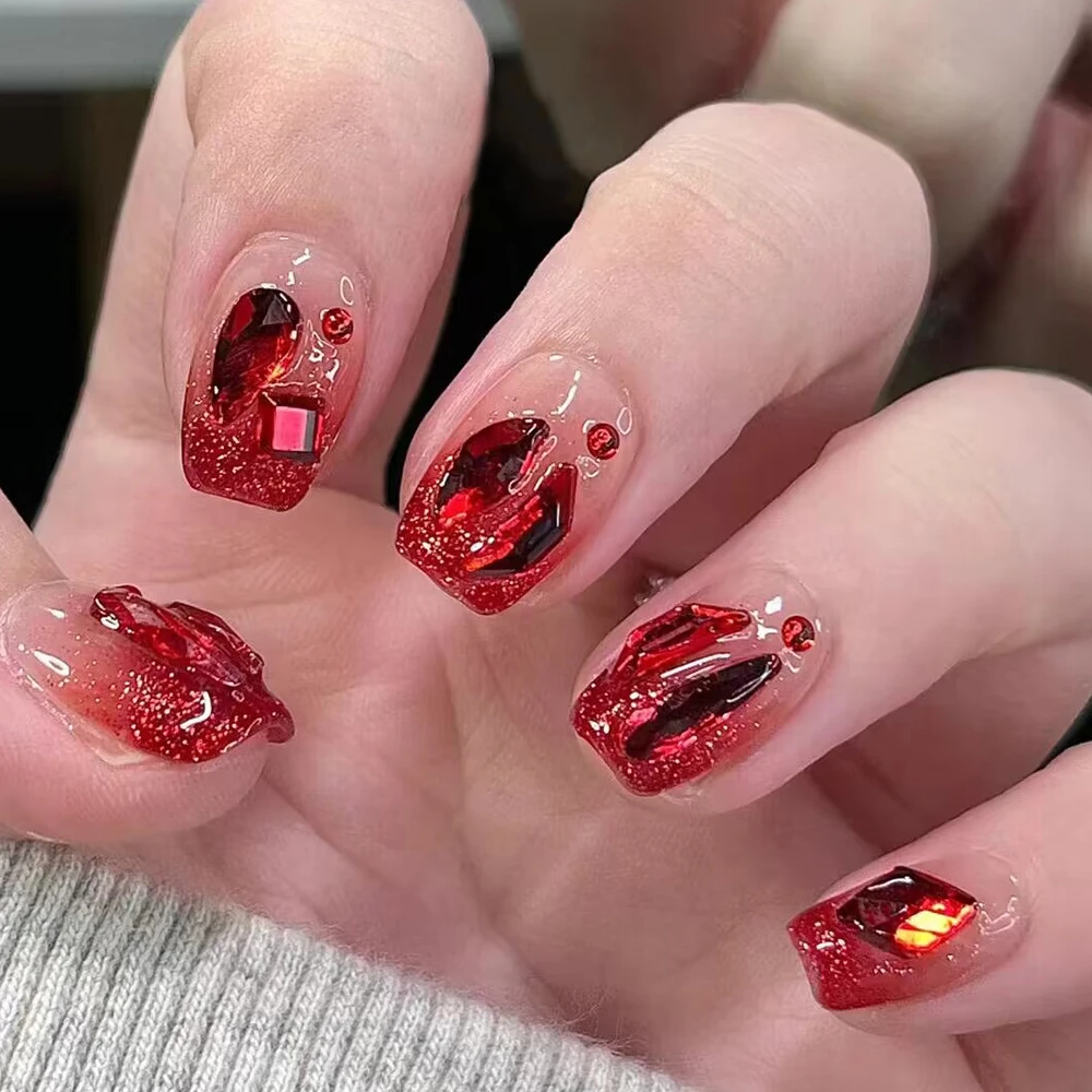 夏季热销短款手工光疗穿戴甲30片渐变酒红美甲片水滴棱钻指甲贴片